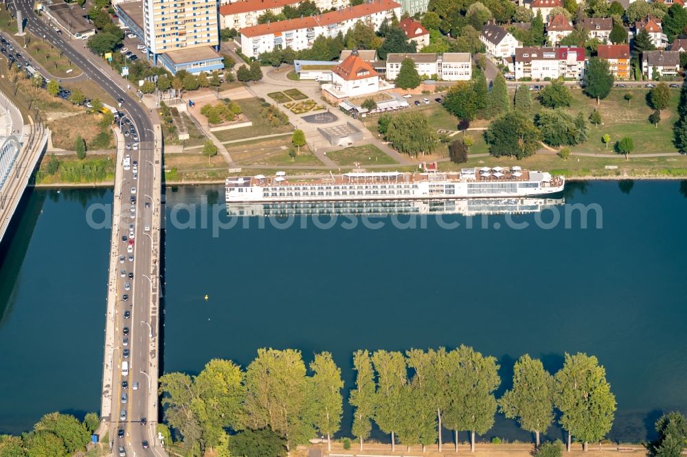 Aerial photograph Kehl - River - bridge construction Europa Bruecke in Kehl in the state Baden-Wurttemberg, Germany