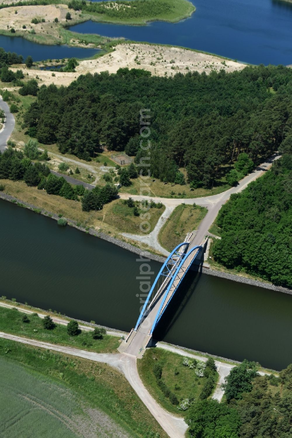 Aerial photograph Burg - River - bridge construction Feldwegbruecke in Burg in the state Saxony-Anhalt