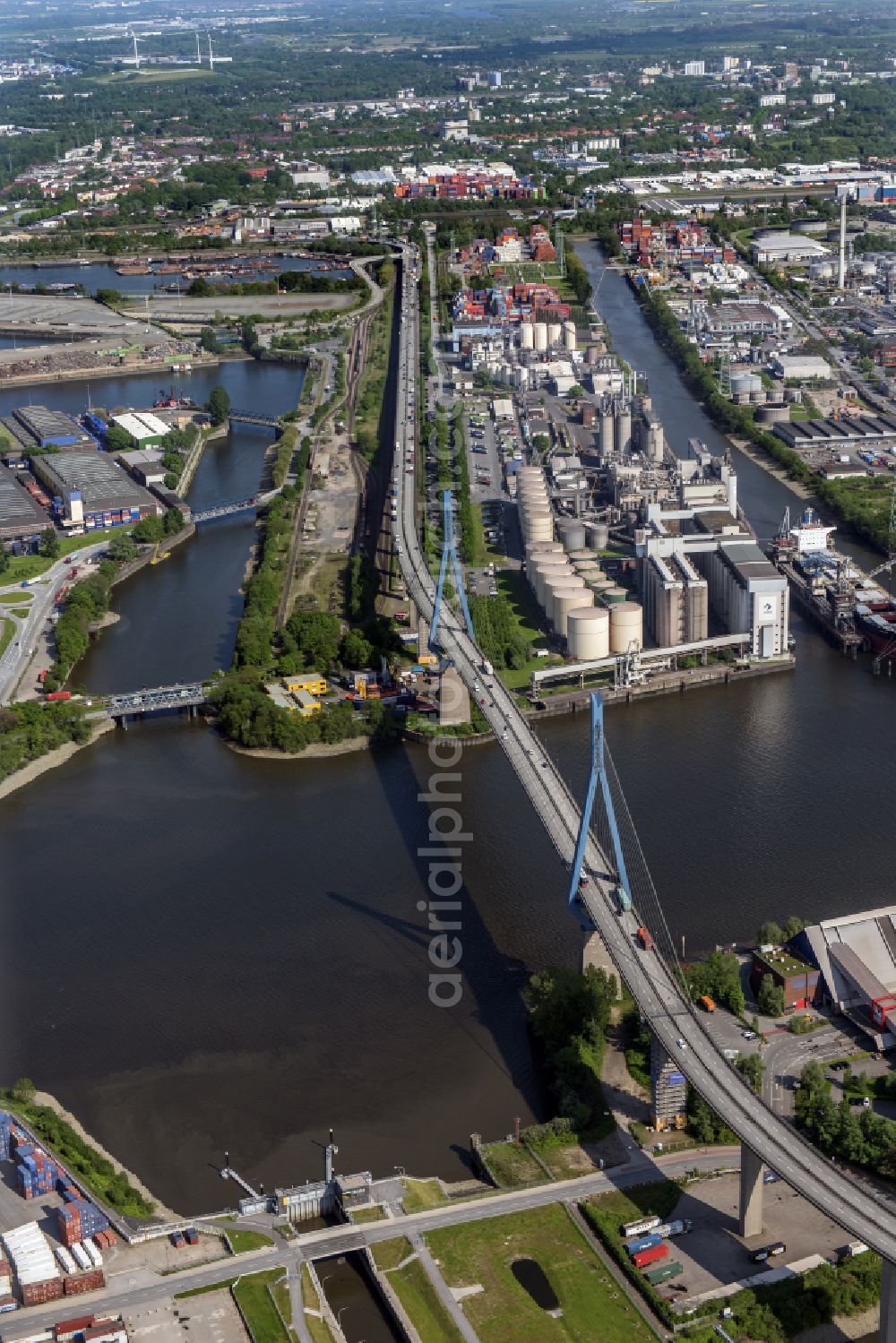 Hamburg from above - River - bridge construction Koehlbrandbruecke on Koehlbrandbrueckenlauf over the port Rugenberger Hafen in the district Steinwerder in Hamburg, Germany