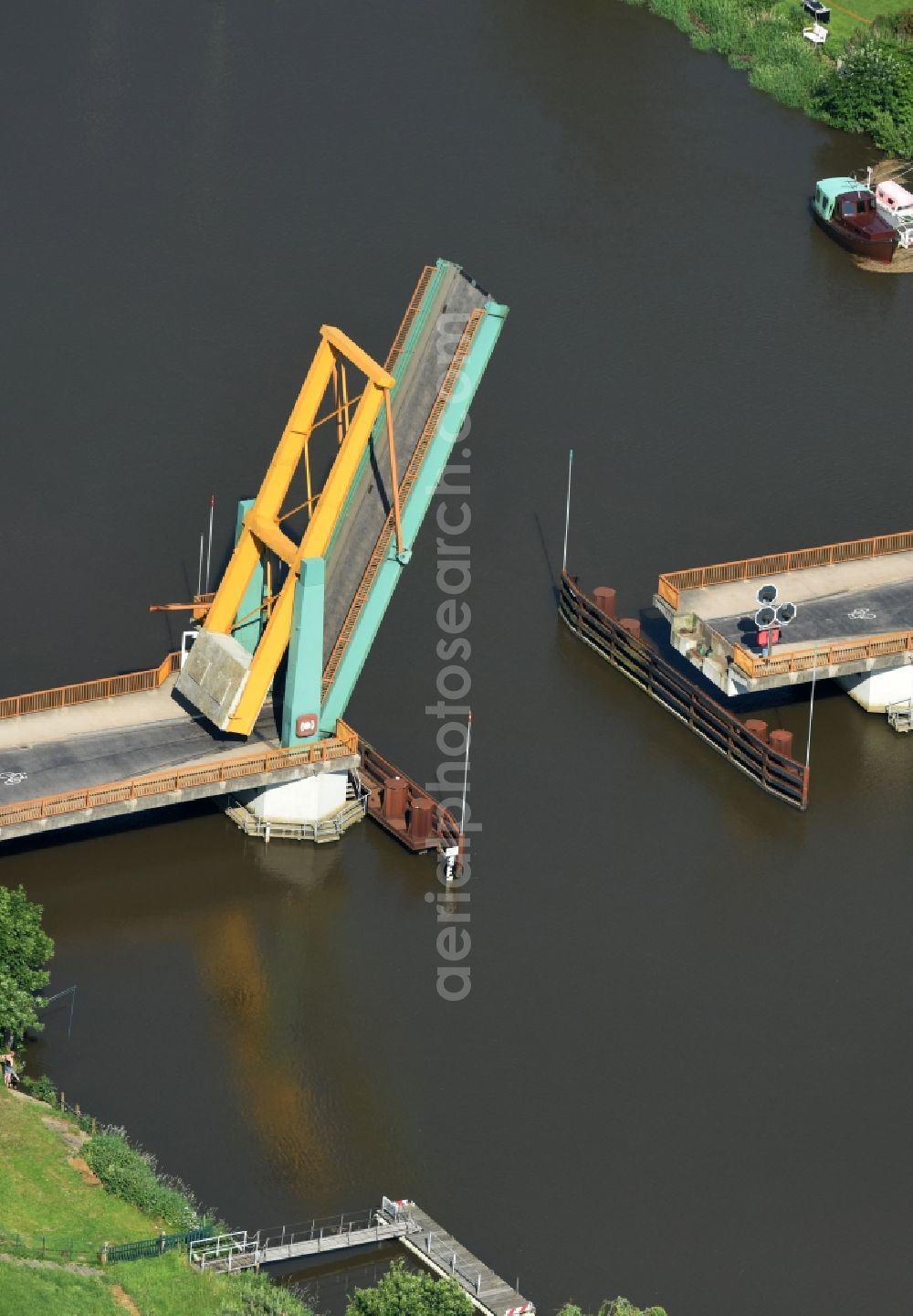 Aerial image Heiligenstedten - River - bridge construction the bascule bridge on the banks of the Stoer river path in Heiligenstedten in the state Schleswig-Holstein