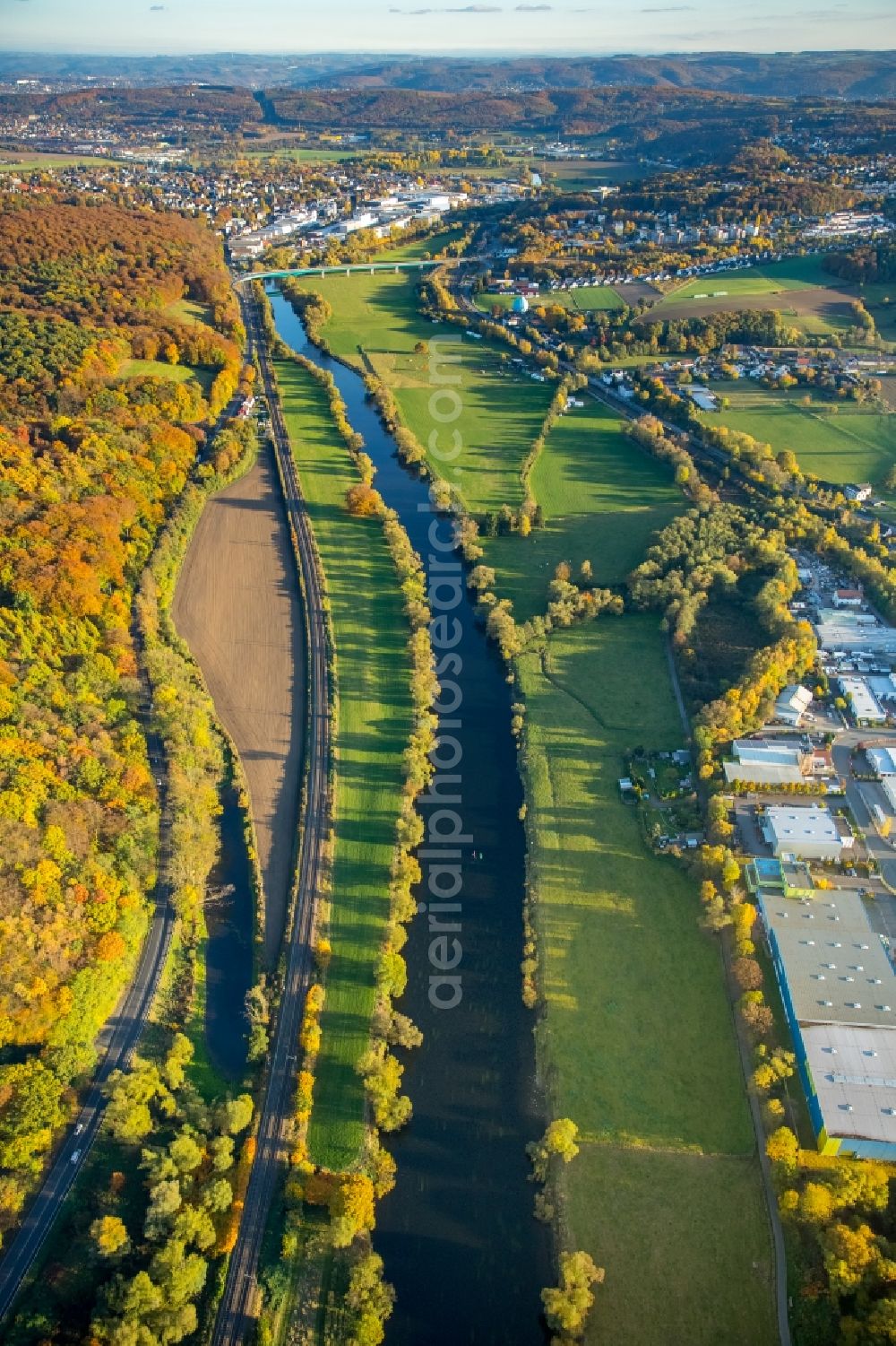 Aerial photograph Wetter (Ruhr) - River - bridge construction of the new Ruhrbruecke along the federal road B 226 in Wetter in the state North Rhine-Westphalia