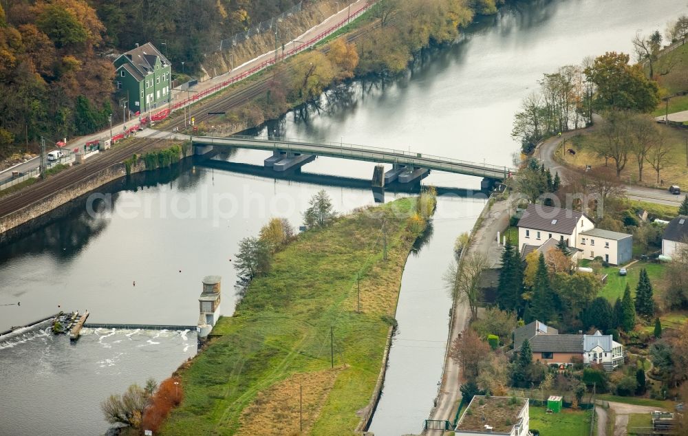 Hattingen from above - River - bridge construction Schwimmbruecke Dahlhausen in Hattingen in the state North Rhine-Westphalia