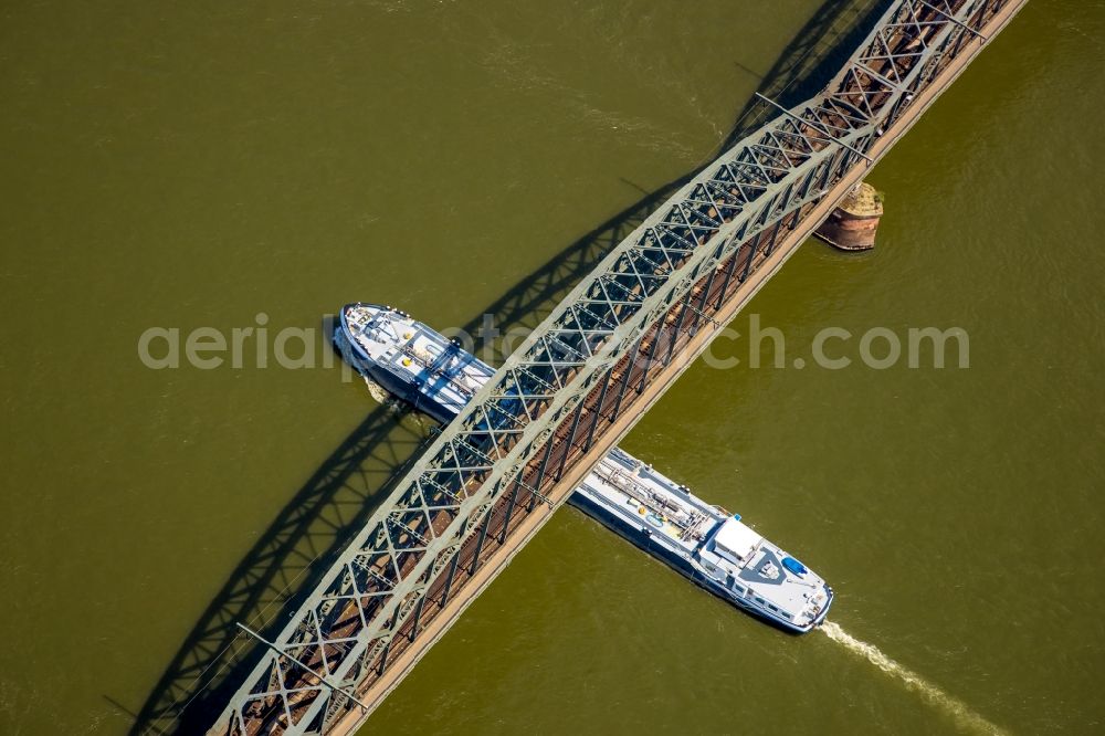 Aerial photograph Köln - River - bridge construction Suedbruecke over the rhine river in Cologne in the state North Rhine-Westphalia, Germany