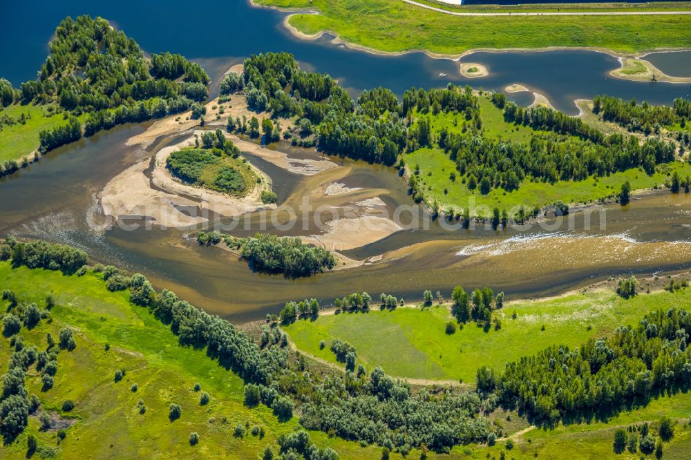 Wesel from the bird's eye view: River delta in the mouth of the Lippe in the district Fusternberg in Wesel in the state North Rhine-Westphalia, Germany