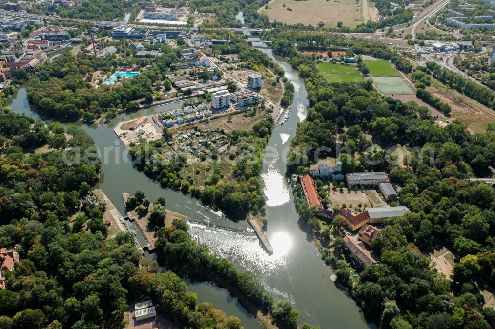 Halle (Saale) from the bird's eye view: River Delta and estuary Elisabeth-Saale on Sophienhafen in the district Saaleaue in Halle (Saale) in the state Saxony-Anhalt, Germany