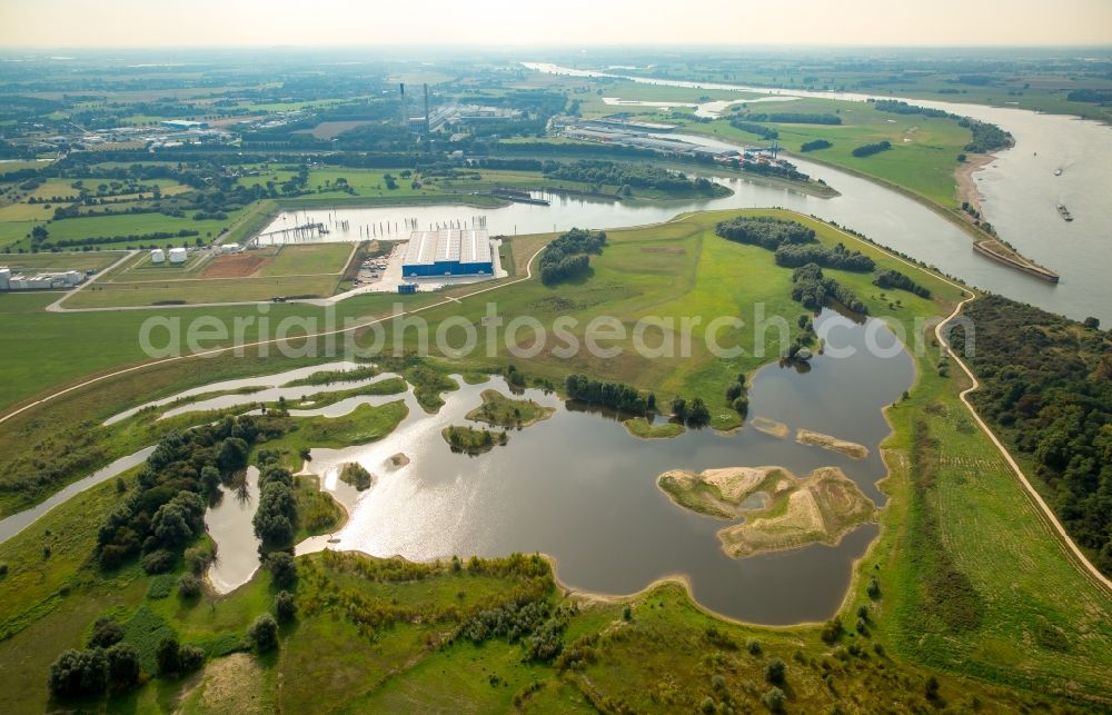 Wesel from above - River Delta and estuary im Nationalen Schutzgebiet Lippemuendungsraum in Wesel in the state North Rhine-Westphalia