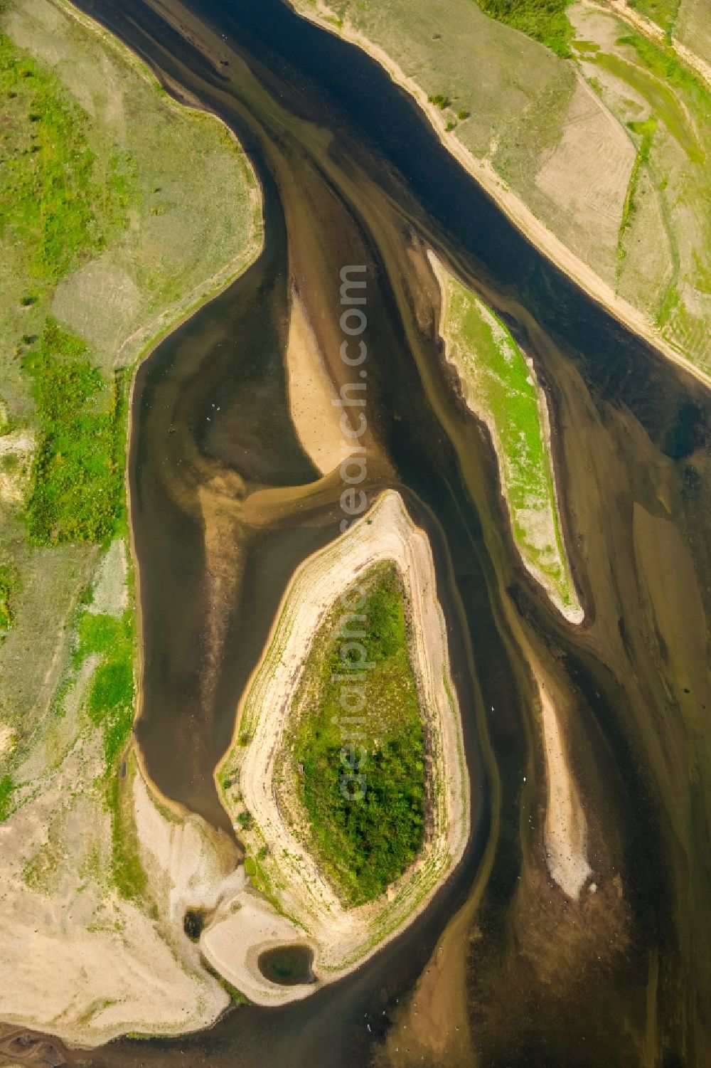 Aerial image Wesel - River Delta and estuary im Nationalen Schutzgebiet Lippemuendungsraum in Wesel in the state North Rhine-Westphalia