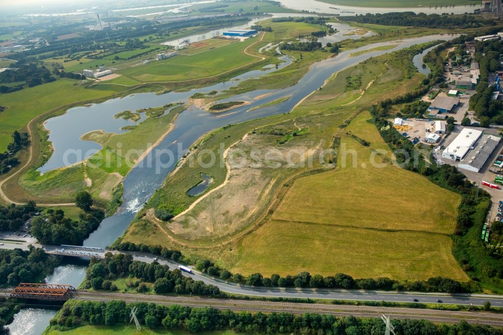 Aerial image Wesel - River Delta and estuary im Nationalen Schutzgebiet Lippemuendungsraum in Wesel in the state North Rhine-Westphalia