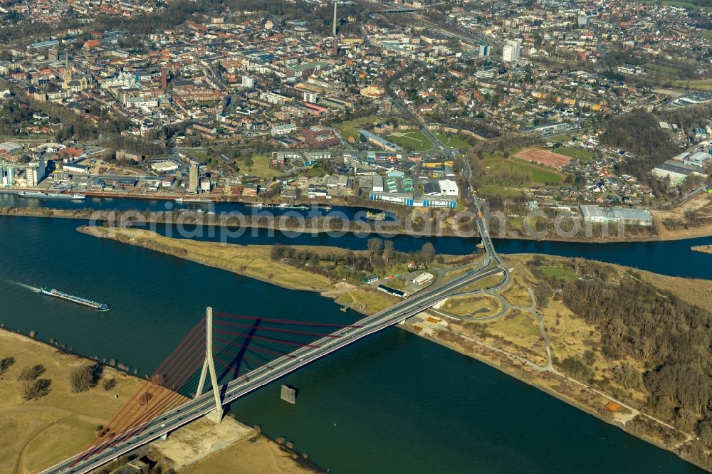 Wesel from above - River Delta and estuary between lippe and rhine in the district Lippedorf in Wesel in the state North Rhine-Westphalia, Germany