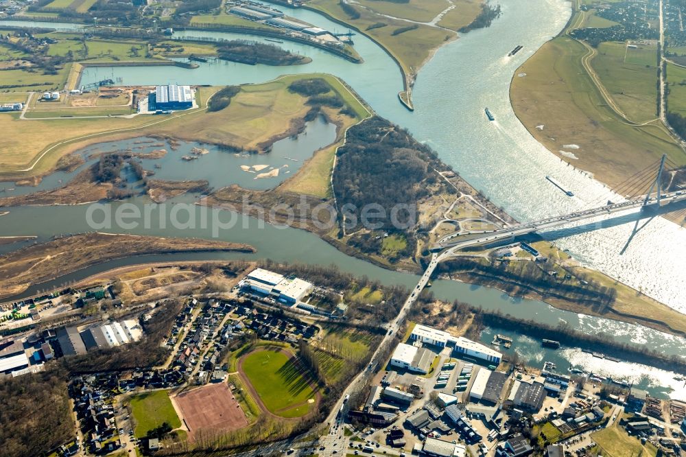 Wesel from the bird's eye view: River Delta and estuary between lippe and rhine in the district Lippedorf in Wesel in the state North Rhine-Westphalia, Germany