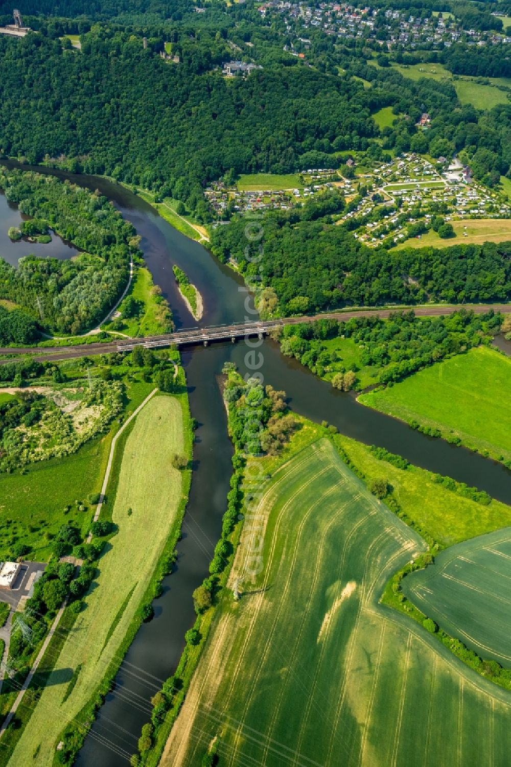 Hagen from the bird's eye view: River Delta and estuary between Ruhr and Lenne in the district Hoerde in Hagen in the state North Rhine-Westphalia, Germany