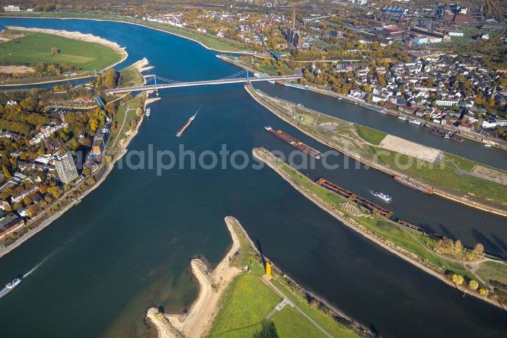 Duisburg from above - River Delta and estuary between Ruhr and Rhine in the district Homberg-Ruhrort-Baerl in Duisburg in the state North Rhine-Westphalia, Germany