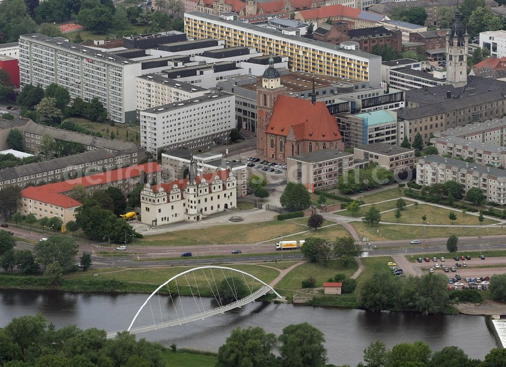 Aerial photograph Dessau-Roßlau - Palace Museum fuer Stadtgeschichte on Schlossplatz in Dessau-Rosslau in the state Saxony-Anhalt, Germany. Castle and church Marienkirche . city view river Mulde