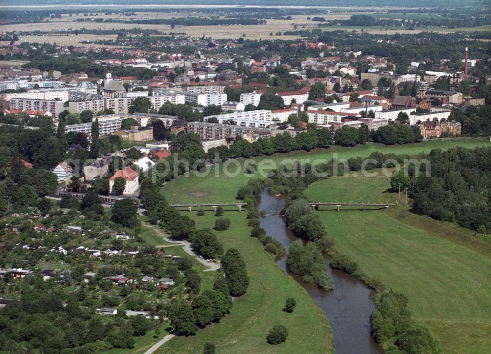 Aerial photograph Forst - Riverbed on the course of the Neisse on the outskirts of forest on the border with Poland in the Lausitz in Brandenburg