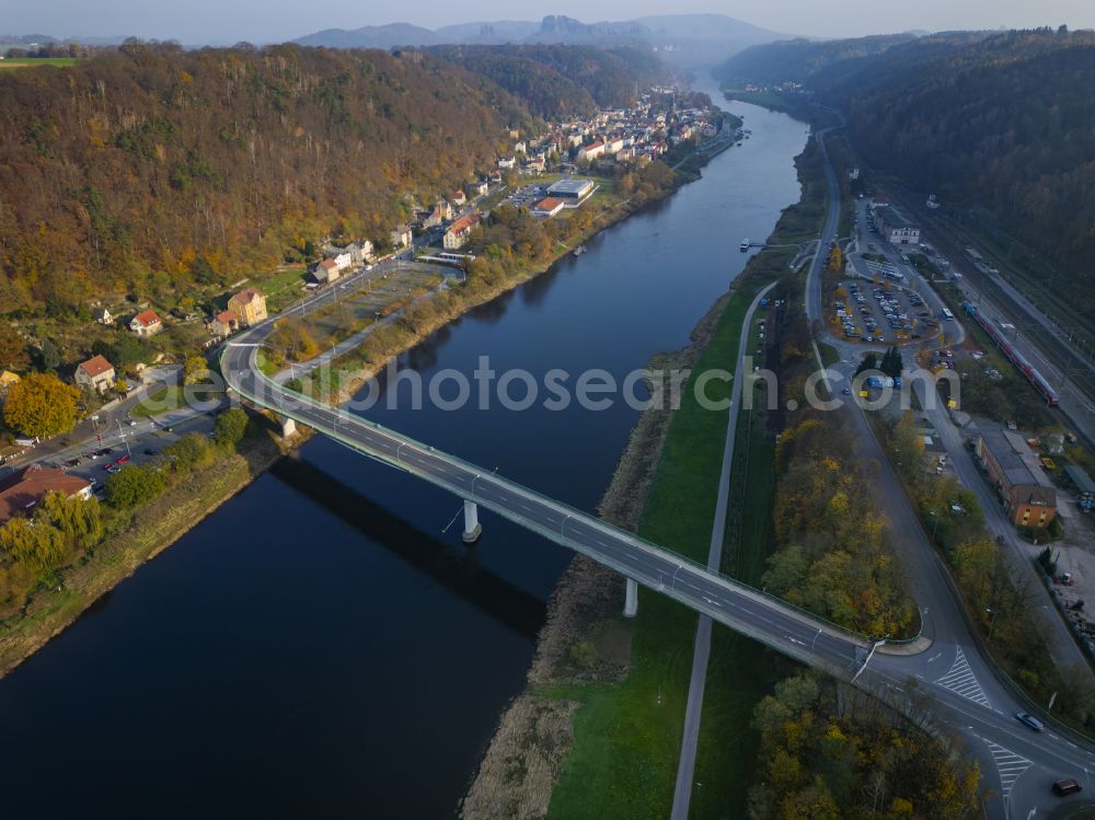 Aerial photograph Bad Schandau - River - bridge structure (B 172) for crossing the Elbe at Schandauer Strasse in Bad Schandau, Elbe Sandstone Mountains in the federal state of Saxony, Germany