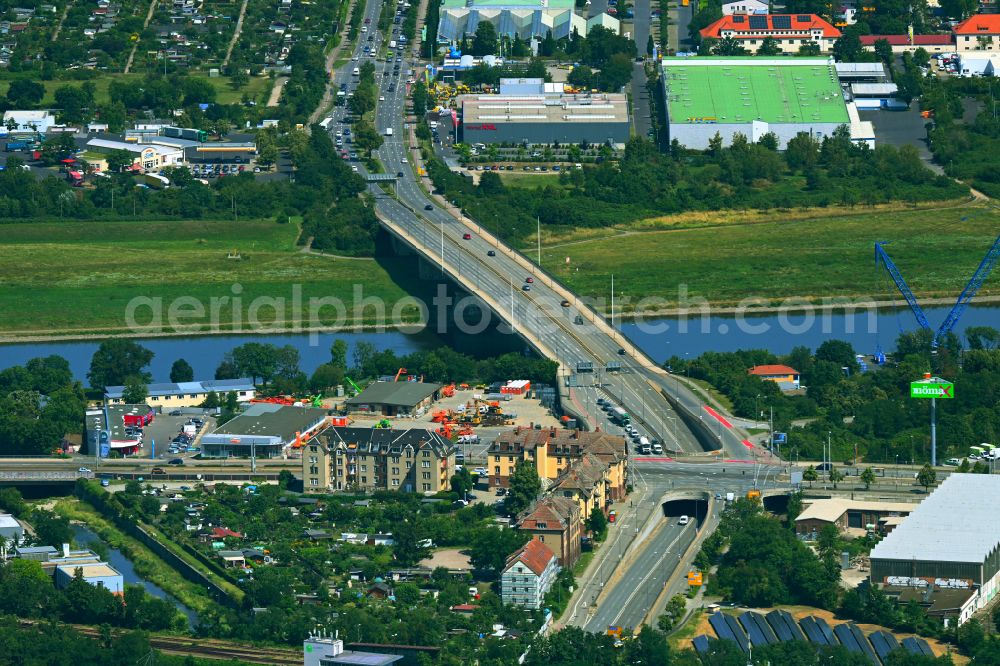 Aerial photograph Dresden - River - bridge construction Fluegelwegbruecke about the Elbe river in the district Uebigau in Dresden in the state Saxony, Germany