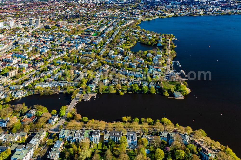 Aerial photograph Hamburg - River - bridge construction of Langenzugbruecke at the canal Langer Zug in the district Winterhude in Hamburg, Germany