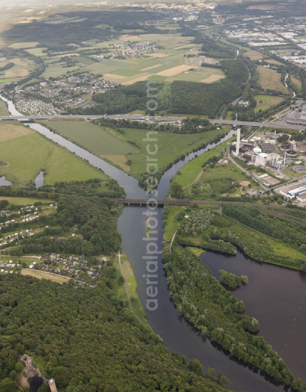 Dortmund from the bird's eye view: View of the bifurcation of the Hengsteysee in the state North Rhine-Westphalia