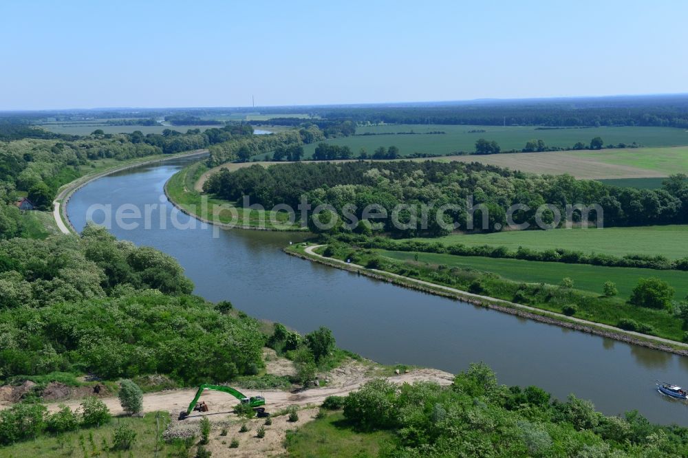 Aerial photograph Genthin - Course of the river Elbe-Havel-Canel between Genthin and Bergzow in the state Saxony-Anhalt