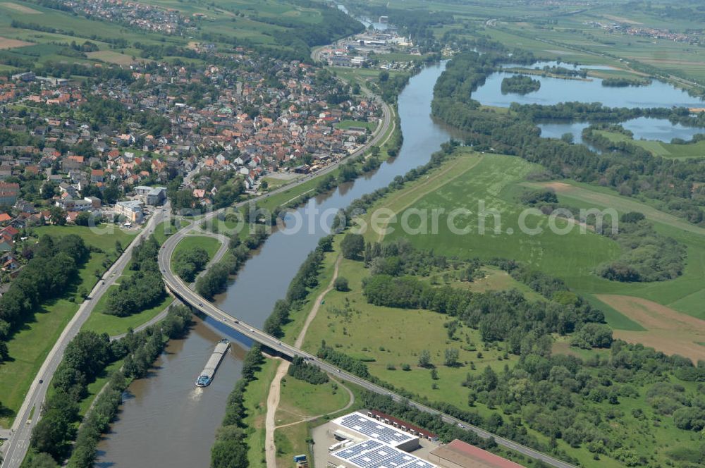 Bamberg from the bird's eye view: Main-Donau-Kanal Richtung Westen zur Main-Mündung.