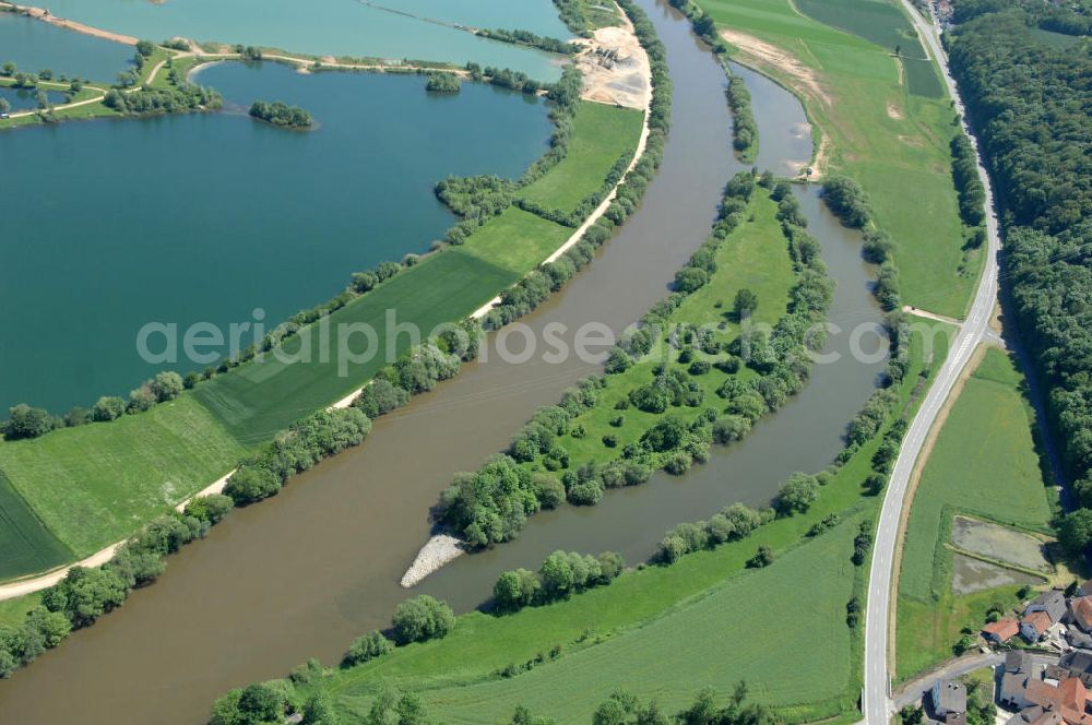 Dippach from above - Main-Flussverlauf mit Altarm bei Dippach.