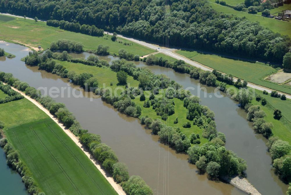 Dippach from above - Main-Flussverlauf mit Altarm bei Dippach.