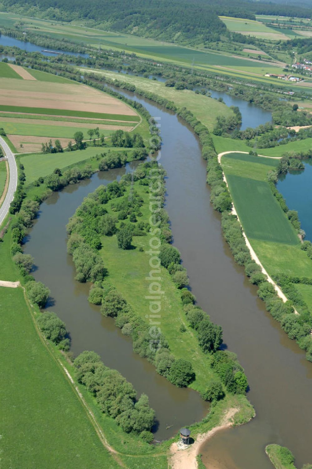 Dippach from above - Main-Flussverlauf mit Altarm bei Dippach.