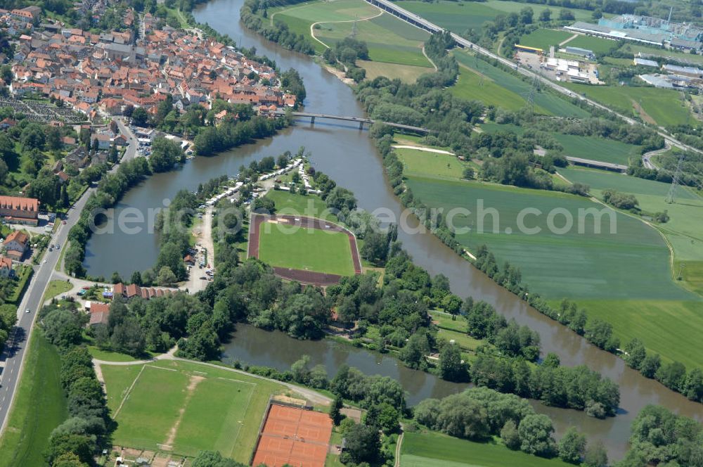 Aerial image Eltmann - Main-Flussverlauf mit Altarm bei Eltmann.