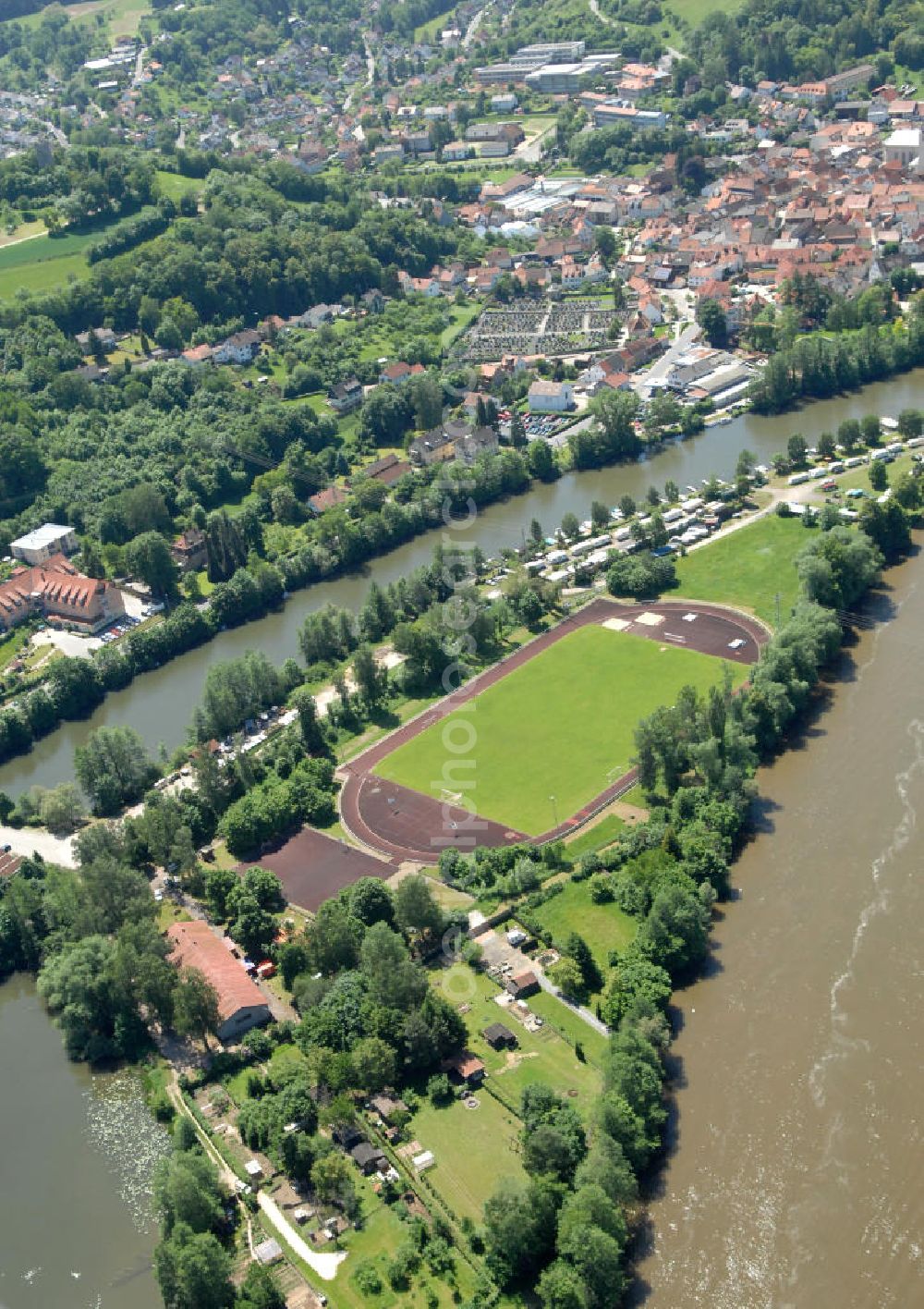 Eltmann from the bird's eye view: Main-Flussverlauf mit Altarm bei Eltmann.