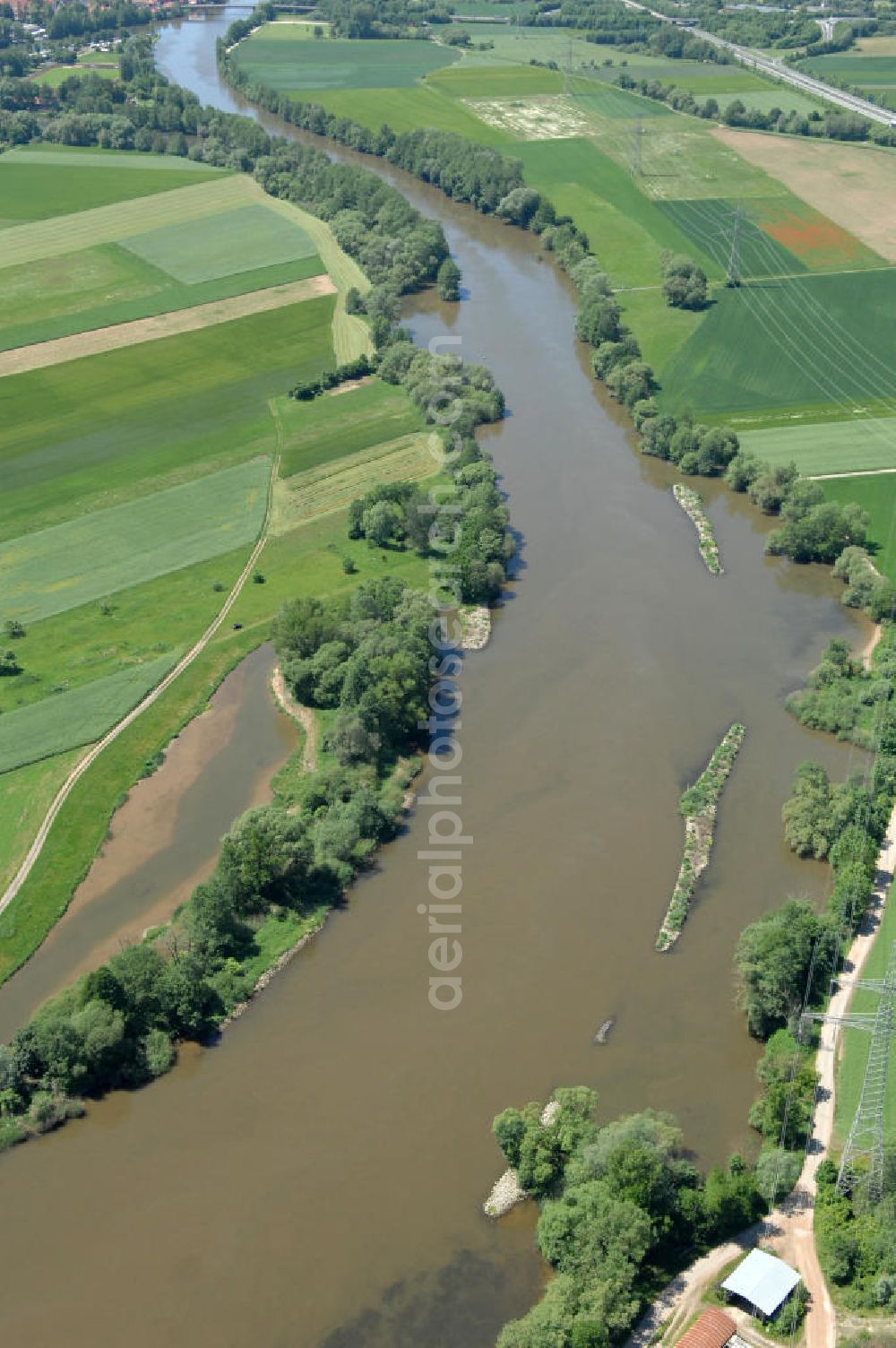 Aerial image Eschenbach - Main-Flussverlauf Richtung Westen.