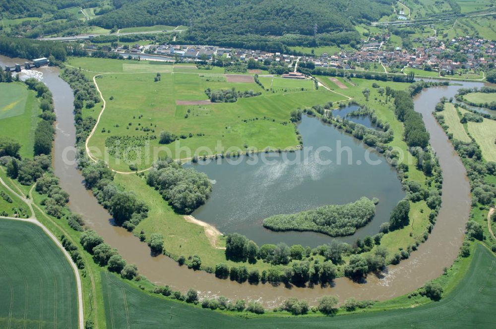 Aerial image Limbach - Main-Flussverlauf und Limbacher Baggersee.