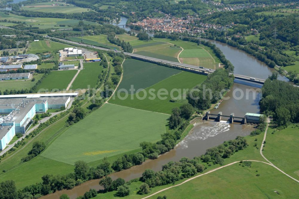 Aerial photograph Limbach - Main-Flussverlauf mit Mainstau / Wehr Limbach.