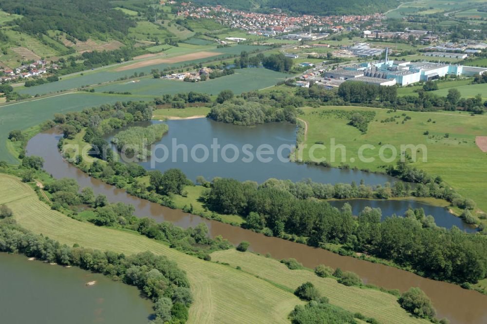 Aerial photograph Limbach - Main-Flussverlauf und Limbacher Baggersee.