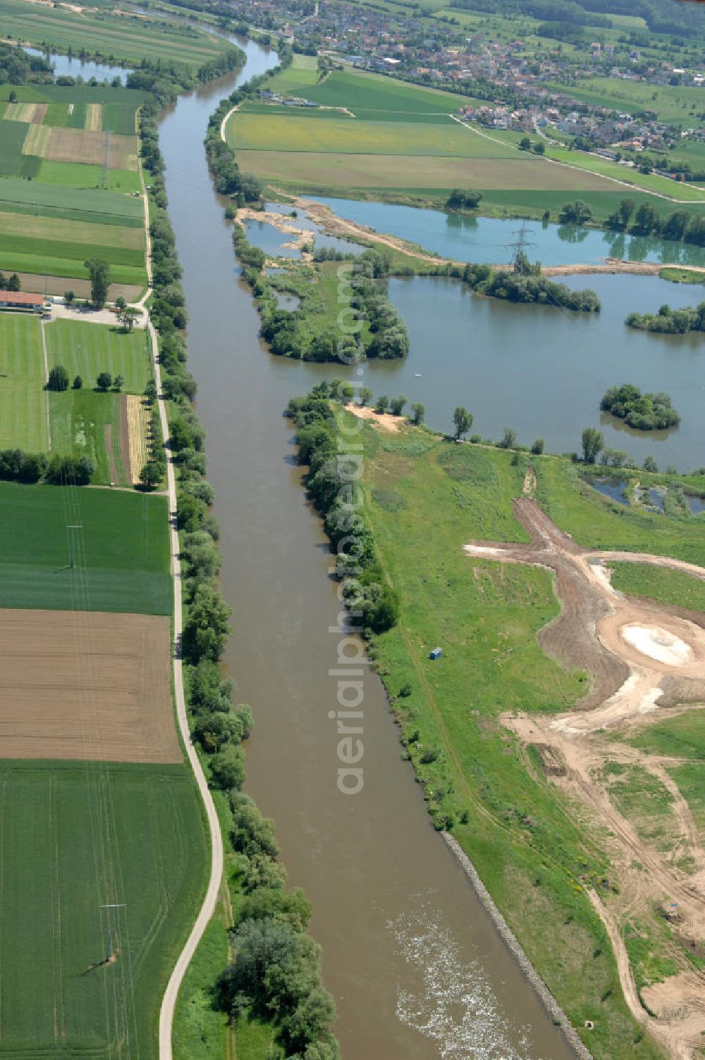 Staffelbach from above - Main-Flussverlauf bei Staffelbach.