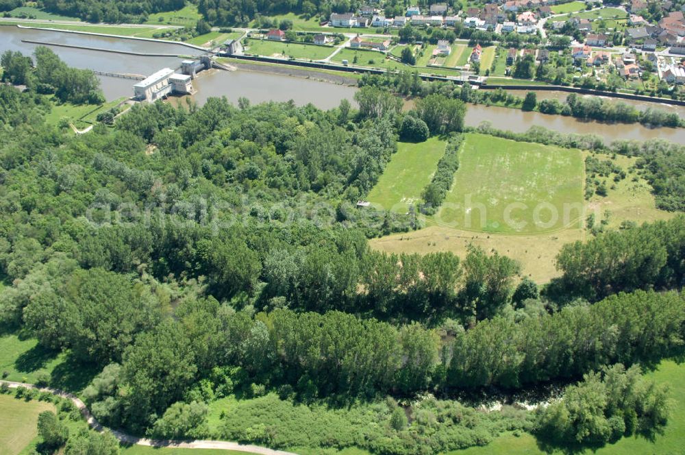 Aerial photograph Viereth - Main-Flussverlauf mit Altarm an der Staustufe Schleuse und Wehr Viereth.