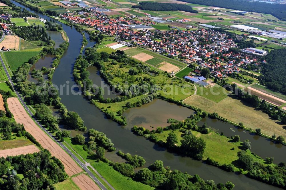 Aerial photograph Albertshofen - View from southwest along the Main river near by Albertshofen in the state Bavaria