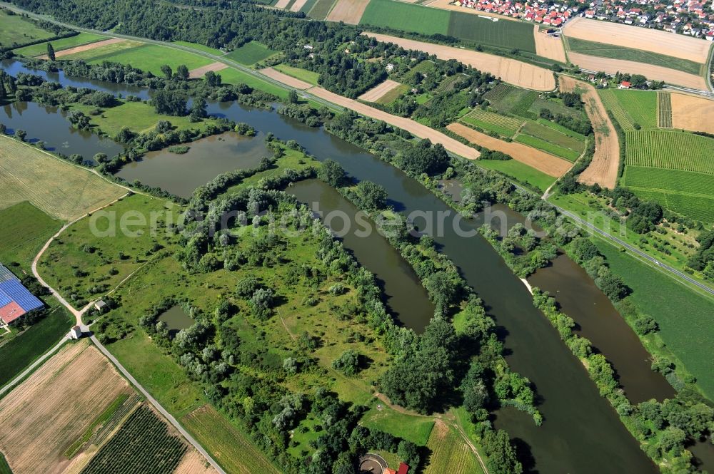 Albertshofen from the bird's eye view: View from northeast along the Main river near by Albertshofen in the state Bavaria