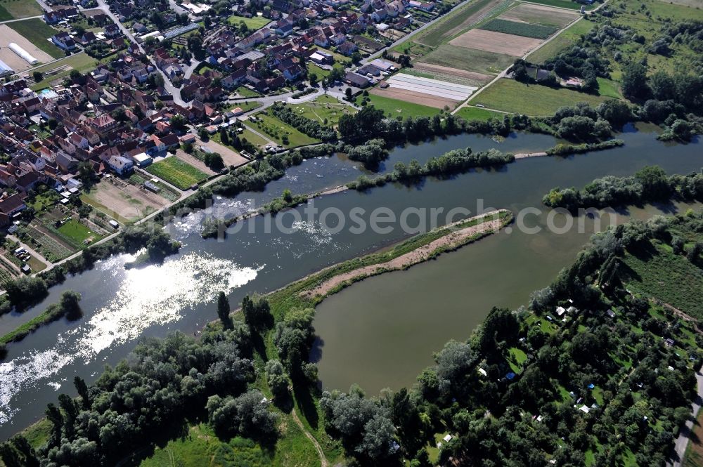 Aerial photograph Albertshofen - View from west along the Main river near by Albertshofen in the state Bavaria