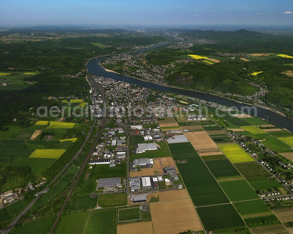 Aerial photograph Remagen - Course of the river on the banks of the Rhine in Remagen in Rhineland-Palatinate