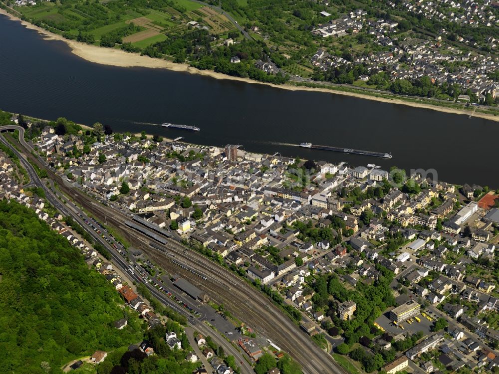 Aerial photograph Remagen - Course of the river on the banks of the Rhine in Remagen in Rhineland-Palatinate