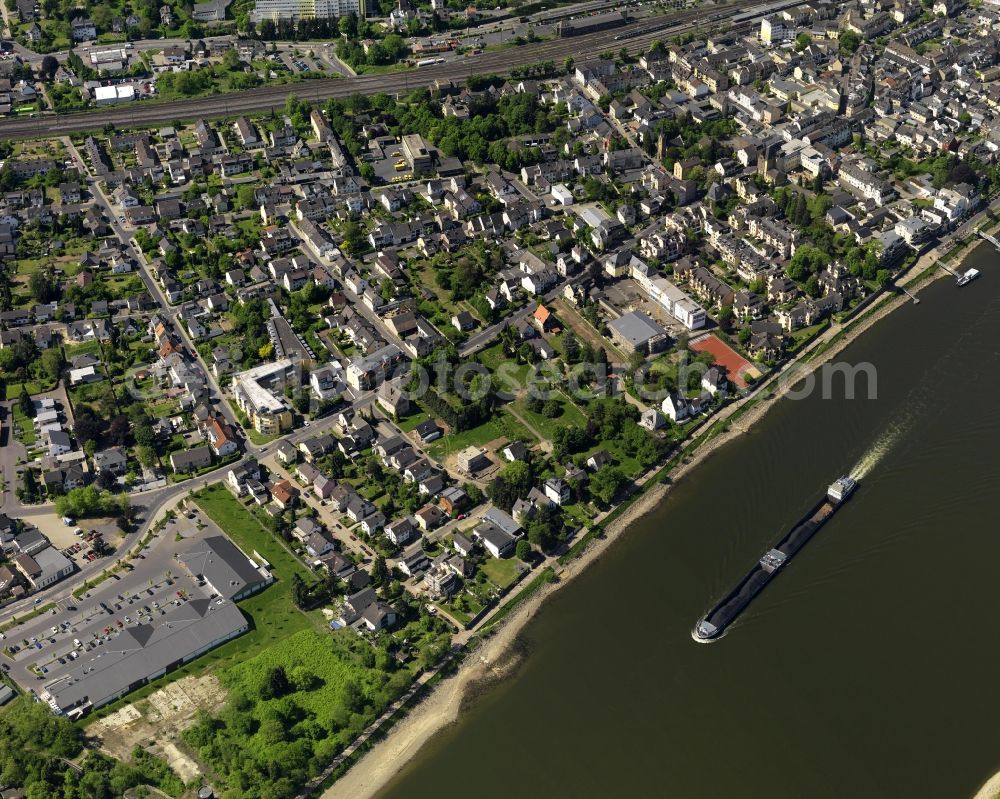 Aerial image Remagen - Course of the river on the banks of the Rhine in Remagen in Rhineland-Palatinate