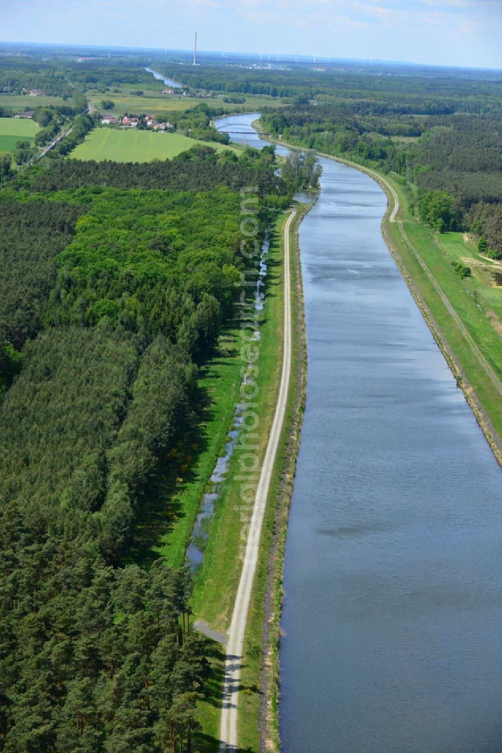 Wusterwitz from above - River course of the Elbe-Havel-Cane between Wusterwitz in Brandenburg and Kade in Saxony-Anhaltl