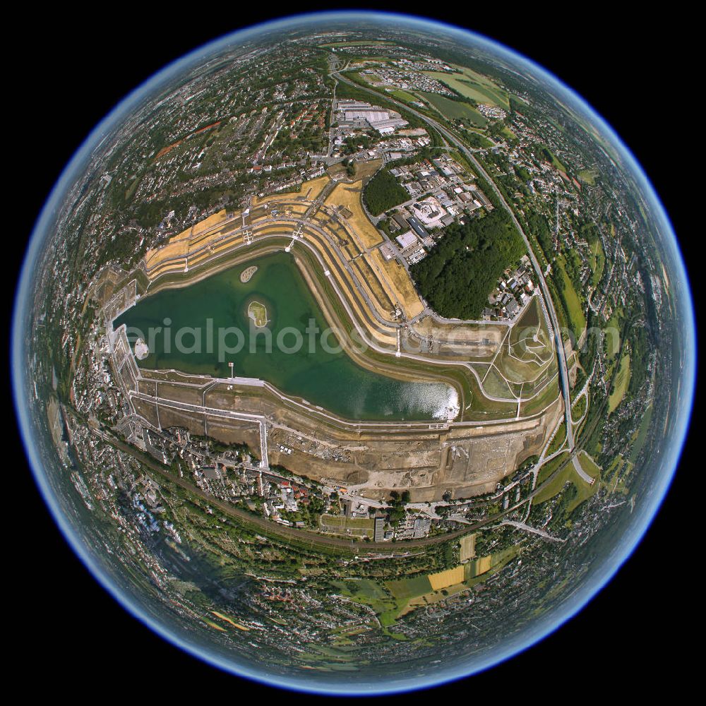 Aerial photograph Dortmund Hörde - Fish-Eye Aufnahme der Flutung der Phoenix-Sees im Stadtteil Hörde mit Fischaugenobjektiv. Auf dem ehemaligen Gelände der Hermannshütte soll ein 24 Hektar großer See mit einer Länge von 1.230 Metern und einer Breite von 310 Metern entstehen. The flooding of Lake Phoenix with fish-eye lens. On the former site of the ironworks Hermannhutte, a 24 hectares large lake will be formed.