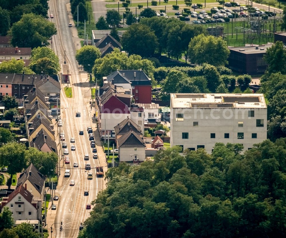 Essen from the bird's eye view: University- area of Folkwang Universitaet of Kuenste on Gelsenkirchener Strasse in Essen in the state North Rhine-Westphalia, Germany