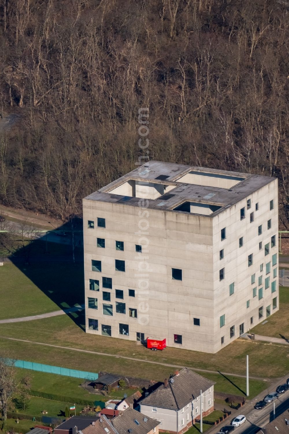 Essen from the bird's eye view: University- area of Folkwang Universitaet of Kuenste on Gelsenkirchener Strasse in Essen in the state North Rhine-Westphalia, Germany