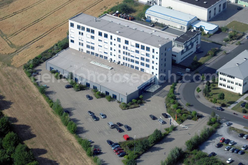 Aerial image Köln - Ford Trainingszentrum Köln-Feldkassel im Gewerbegebiet Feldkassel. Das Gebäude hat eine Grundfläche von 1700qm und eine Kapazität von 72 Parkplätzen. Adresse: Oskar-Schindler-Straße 9, 50769 Köln-Feldkassel, Tel. +49(0)221 79100-100, Fax +49(0)221 79100-255 ; Vermietung / Verwaltung: Unternehmensgruppe Markus Gerold, An der Vaerstbrücke 1, 59425 Unna, Tel. +49(0)2303 25036-26, Fax +49(0)2303 25036-27, E-Mail: info@markus-gerold.de