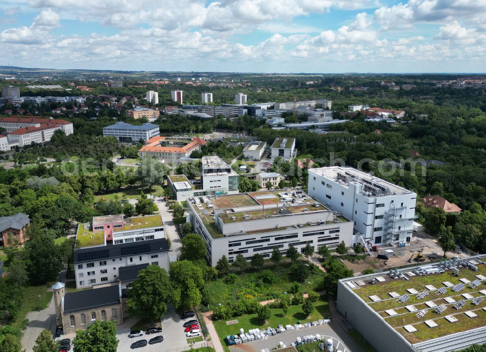 Aerial photograph Halle (Saale) - Research building and office complex Competence Center for mRNA Drugs at the Weinberg Campus on Heinrich-Damerow-Strasse - Erich-Neuss-Weg in Halle (Saale) in the state of Saxony-Anhalt, Germany