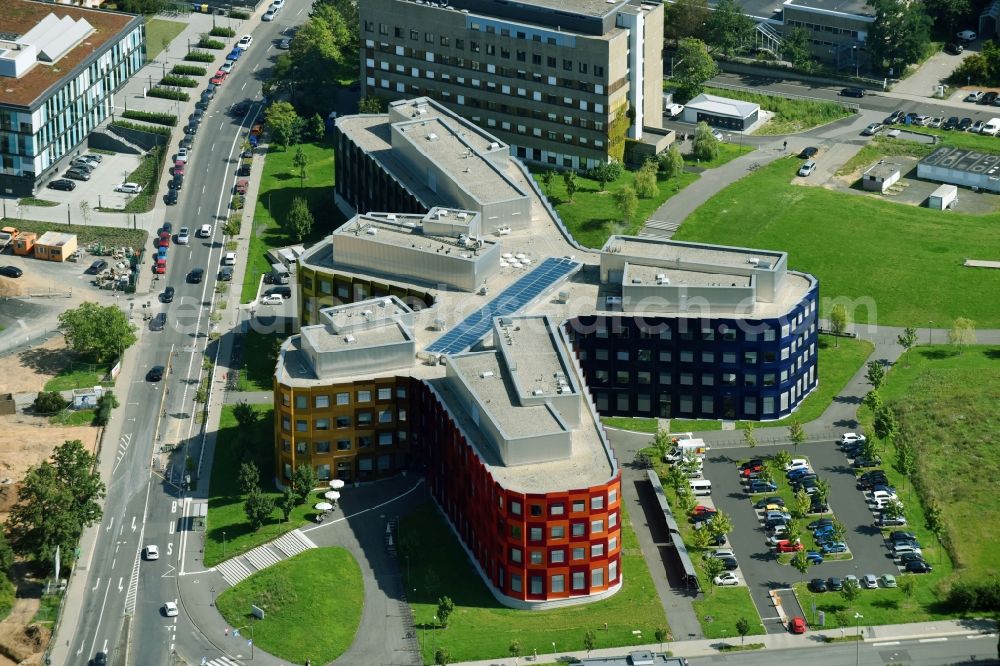 Gießen from the bird's eye view: Research building and office complex BFS - biomedical research centre Seltersberg in Giessen in the federal state Hessen, Germany