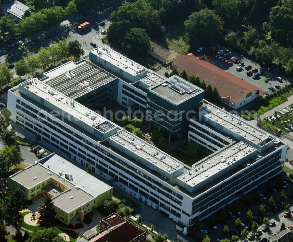 Aerial photograph Dresden - Research building and office complex of the DFG-Center for Regenerative Therapies Dresden (CRTD) of the Technische Universitaet Dresden in Dresden in the state Saxony