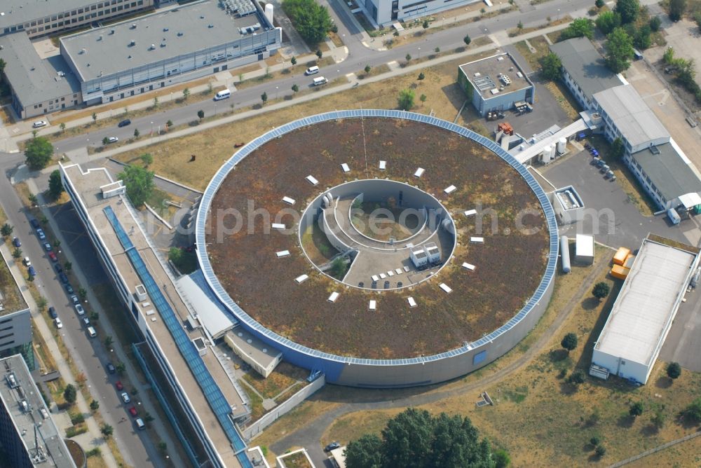 Aerial photograph Berlin - Research building and office complex Elektronen- Speicherring BESSY - Synchrotronstrahlungsquelle in the district Adlershof in Berlin, Germany